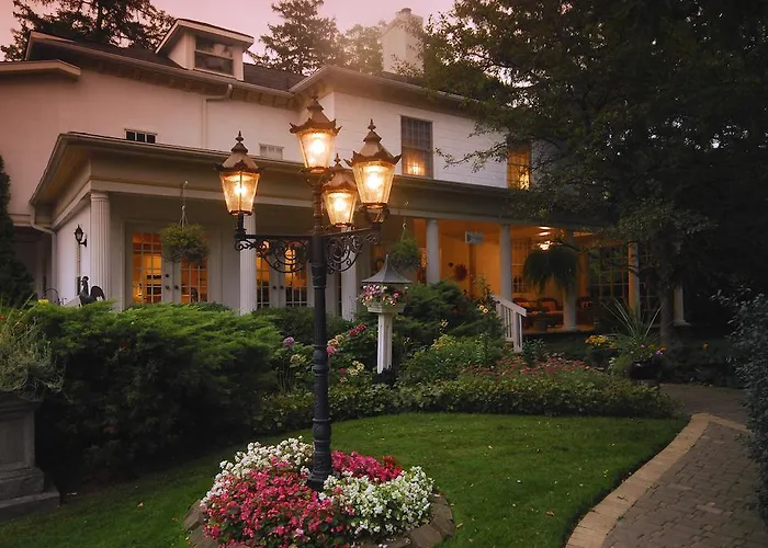 Brockamour Manor Bed And Breakfast